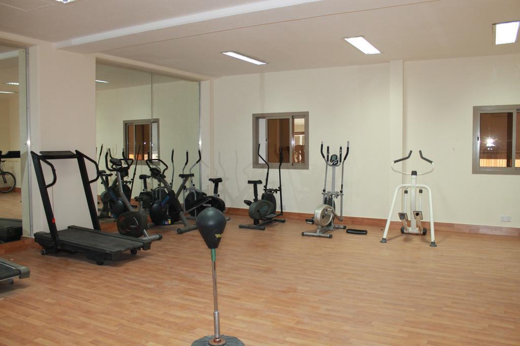 Ferienwohnung Al Hamra Plaza Manama Zimmer foto