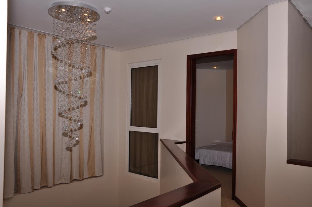 Ferienwohnung Al Hamra Plaza Manama Zimmer foto