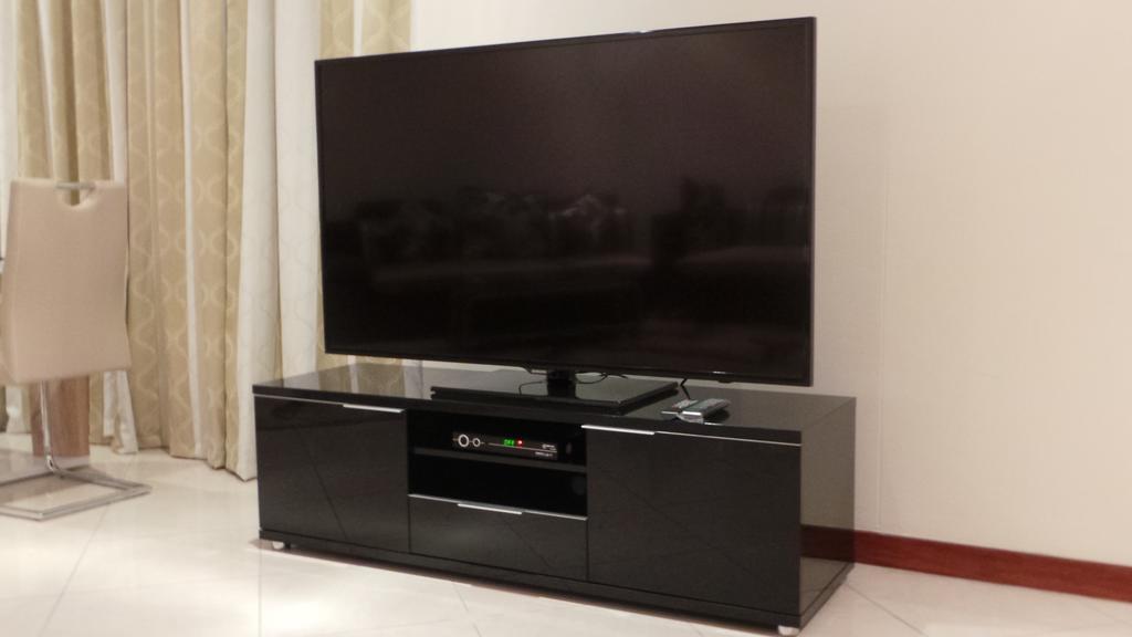 Ferienwohnung Al Hamra Plaza Manama Zimmer foto